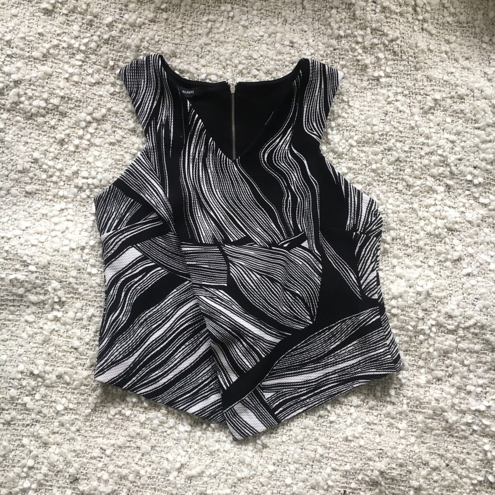 Striped Asymmetrical V cut Top